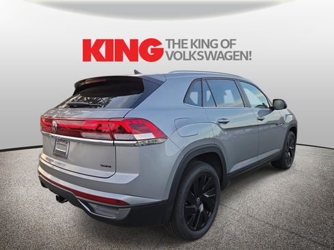 New 2026 Volkswagen Atlas Cross Sport SE AWD/4WD image 3