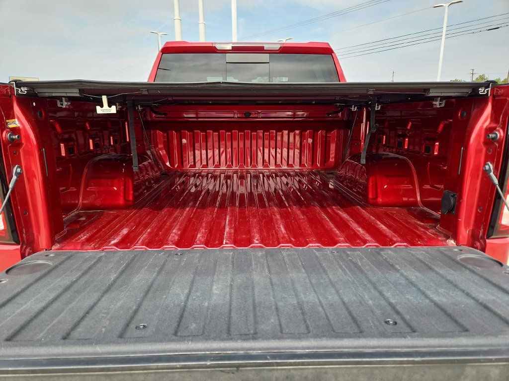 Used 2024 GMC Sierra 1500 Elevation w/ Preferred Package AWD/4WD image 31