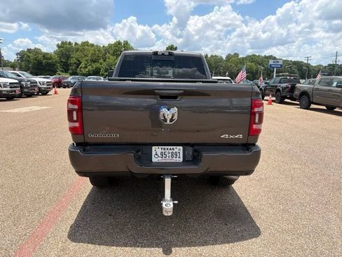 Used 2024 RAM 2500 Laramie w/ Sport Appearance Package AWD/4WD image 18