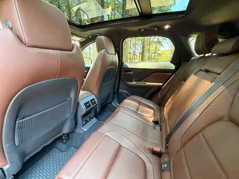 Used 2020 Jaguar F-PACE S AWD/4WD image 15