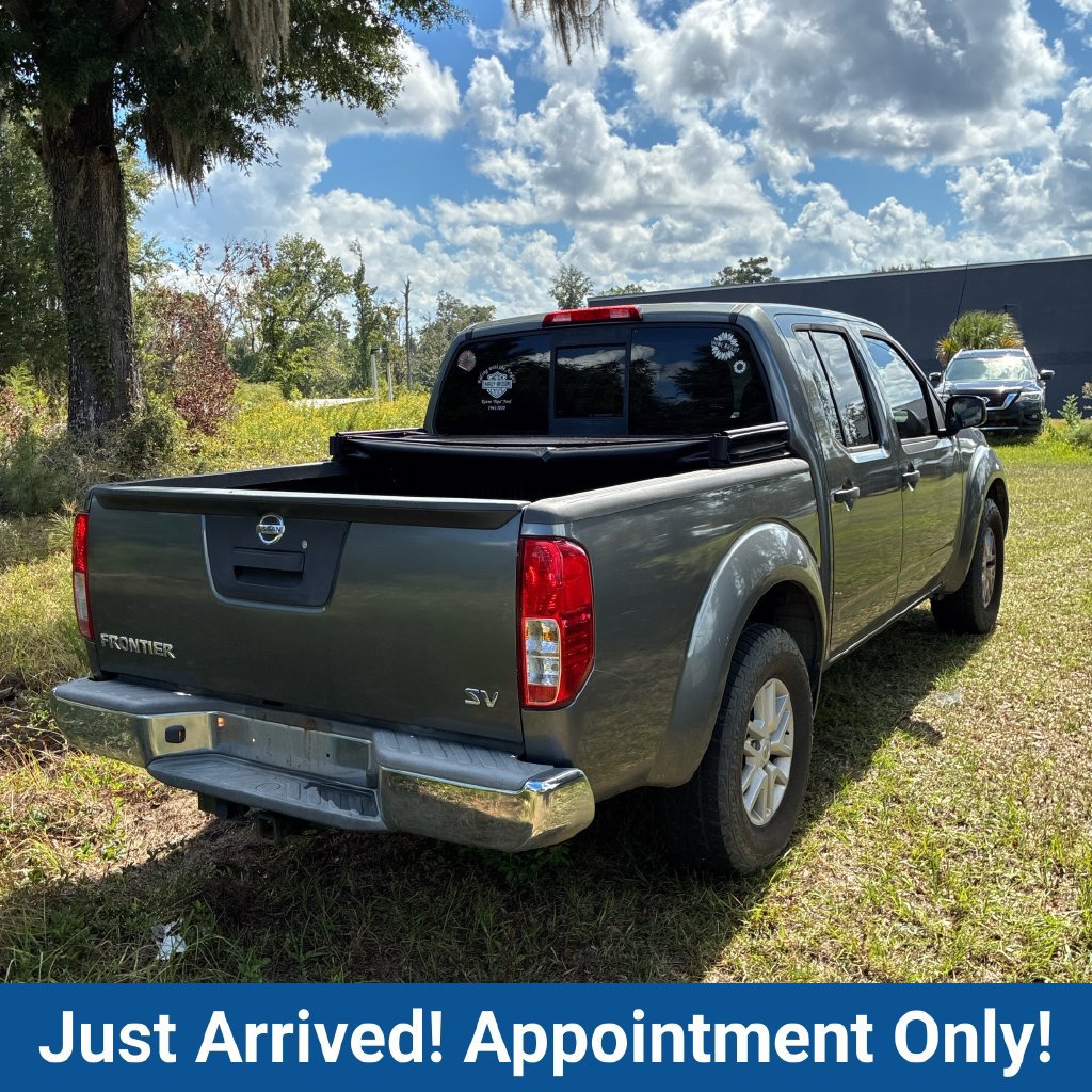 Used 2017 Nissan Frontier SV RWD image 6