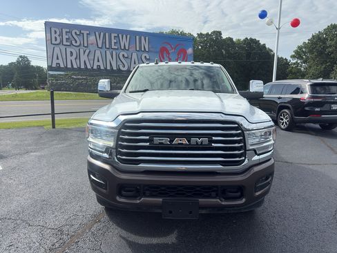 Used 2023 RAM 3500 Limited AWD/4WD image 2