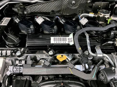 Used 2024 Toyota Corolla Cross XLE w/ Convenience Package image 32