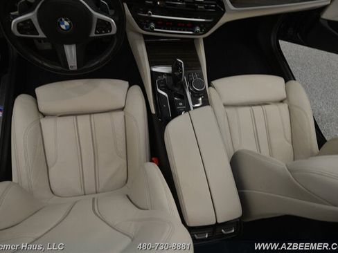 Used 2020 BMW 530i w/ M Sport Package RWD image 18