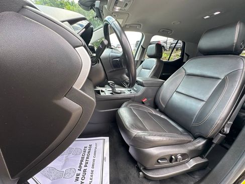 Used 2021 Chevrolet Traverse LT w/ LT Premium Package AWD/4WD image 47