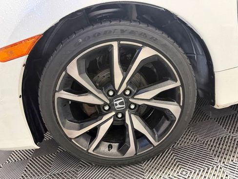Used 2019 Honda Civic Sport image 39