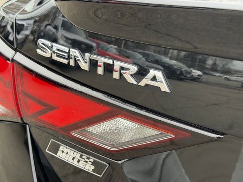 Used 2020 Nissan Sentra SR image 24