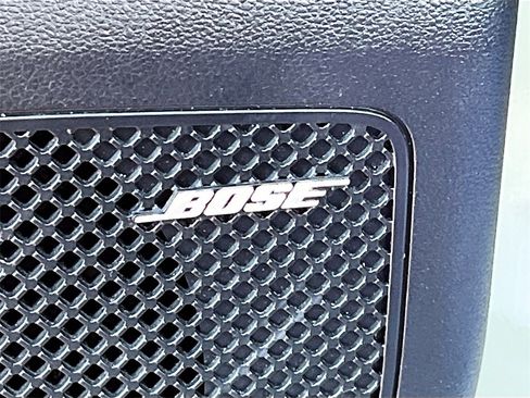 Used 2023 Hyundai Santa Cruz Limited image 19