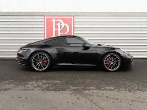 Used 2020 Porsche 911 Carrera 4S image 39