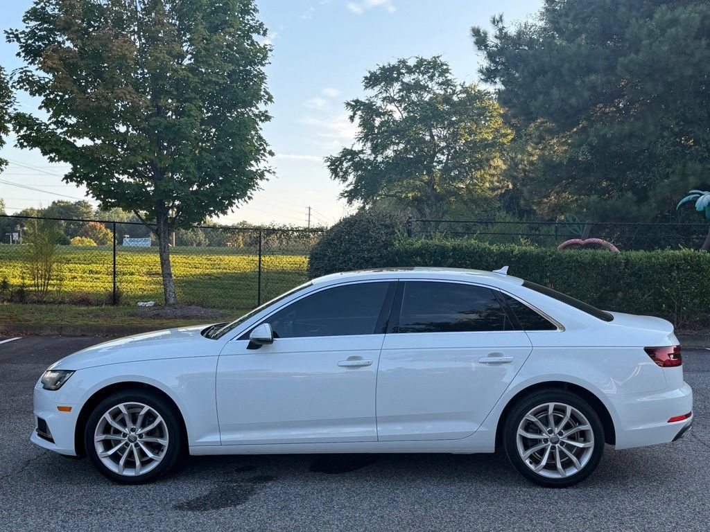 Used 2019 Audi A4 2.0T Premium w/ Convenience Package FWD image 2