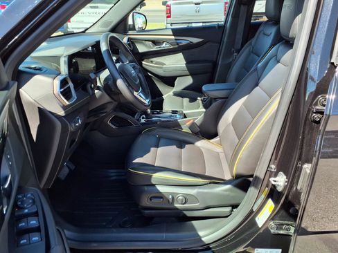 Used 2025 Chevrolet TrailBlazer ACTIV w/ Driver Confidence Package FWD image 16