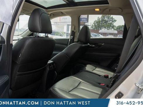 Used 2019 Nissan Rogue SL w/ Premium Package AWD/4WD image 20