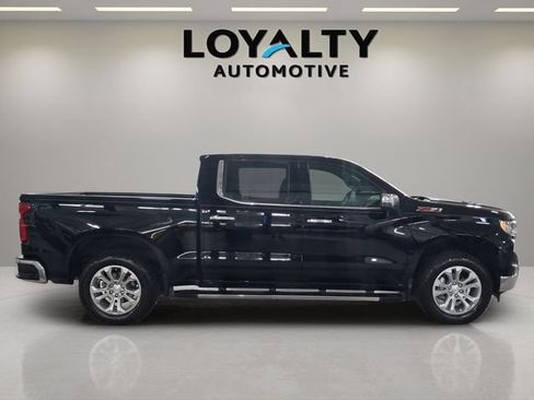 Used 2025 Chevrolet Silverado 1500 LTZ w/ Z71 Off-Road Package AWD/4WD image 6