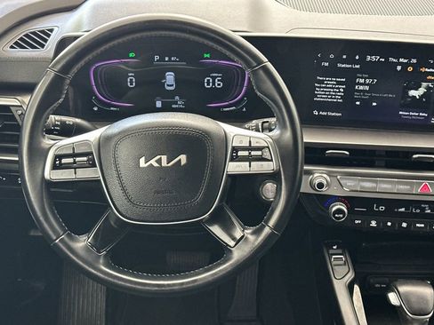 Used 2024 Kia Telluride S w/ S Sunroof Package FWD image 13