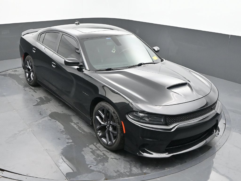 Used 2022 Dodge Charger R/T w/ Plus Group RWD image 16