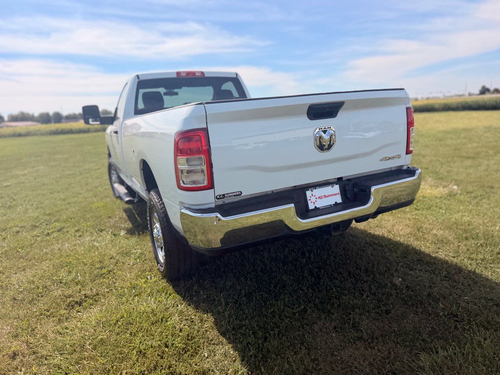 Used 2024 RAM 2500 Tradesman w/ Chrome Appearance Group AWD/4WD image 7