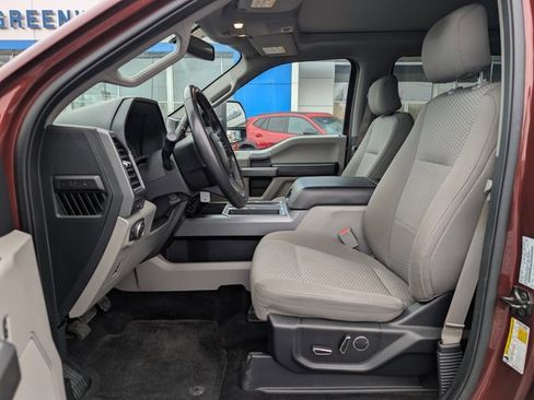 Used 2017 Ford F150 XLT w/ Equipment Group 302A Luxury image 10