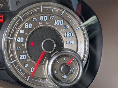 Used 2022 RAM 1500 Limited AWD/4WD image 11