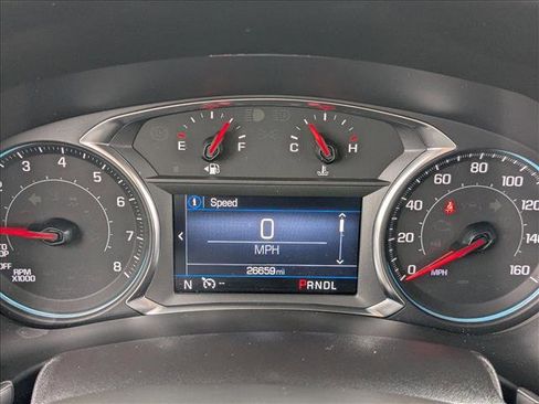 Used 2024 Chevrolet Equinox LS w/ LS Convenience Package image 11