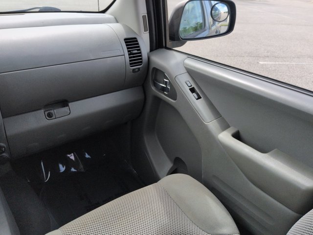 Used 2019 Nissan Frontier SV RWD image 18