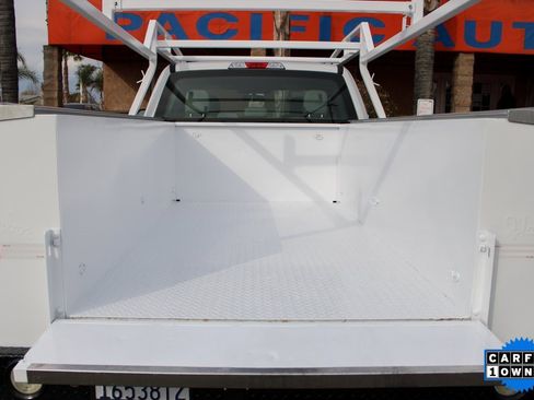 Used 2019 Ford F250 XL w/ XL Value Package image 8