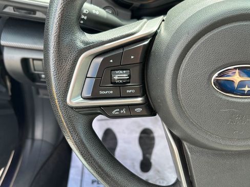 Used 2017 Subaru Impreza 2.0i AWD/4WD image 11