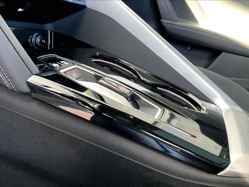 Certified 2025 Audi Q5 Premium Plus w/ Premium Plus image 15