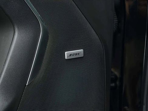 Used 2024 Chevrolet Suburban Premier image 66