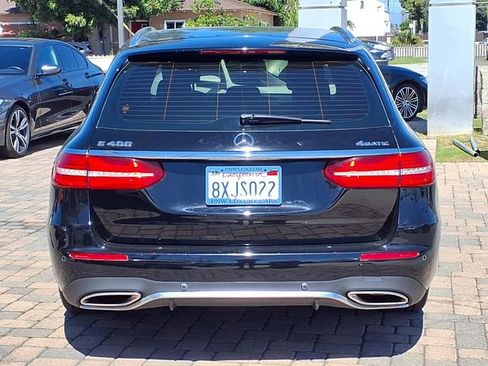 Used 2017 Mercedes-Benz E 400 4MATIC Wagon image 4