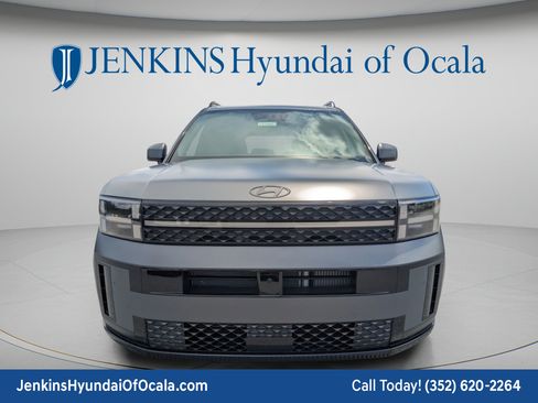 Used 2025 Hyundai Santa Fe Calligraphy FWD image 7
