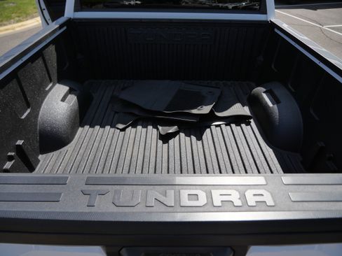 Used 2025 Toyota Tundra SR5 AWD/4WD image 19