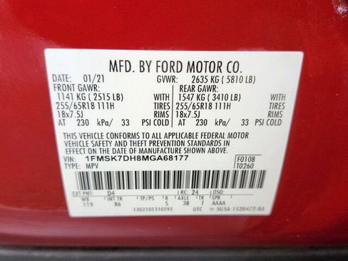 Used 2021 Ford Explorer XLT image 18