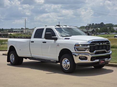 New 2026 RAM 3500 Tradesman AWD/4WD image 1