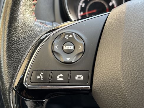 Used 2018 Mitsubishi Outlander Sport LE AWD/4WD image 17