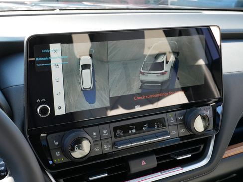 Certified 2026 Toyota Grand Highlander Platinum image 22