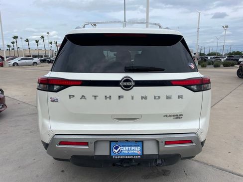 Certified 2023 Nissan Pathfinder Platinum w/ Cargo Package AWD/4WD image 4