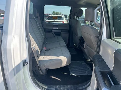 Used 2019 Ford F150 XLT w/ Equipment Group 302A Luxury AWD/4WD image 17