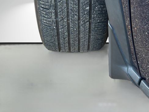 Used 2023 INFINITI QX60 Luxe w/ Performance Audio Package image 43