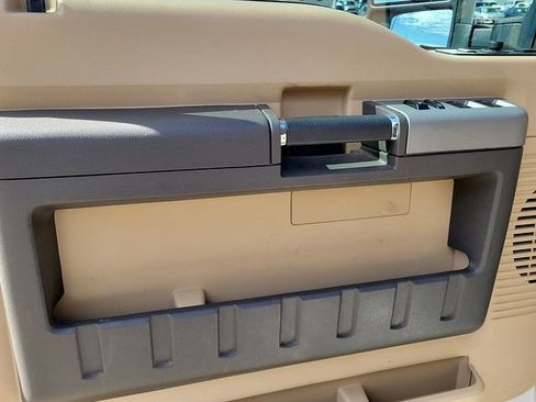 Used 2016 Ford F350 Lariat w/ Lariat Ultimate Package image 13