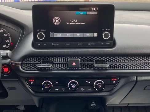 Certified 2023 Honda HR-V Sport image 19