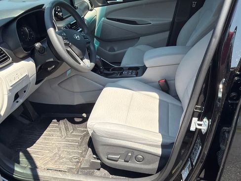 Used 2019 Hyundai Tucson Value AWD/4WD image 5