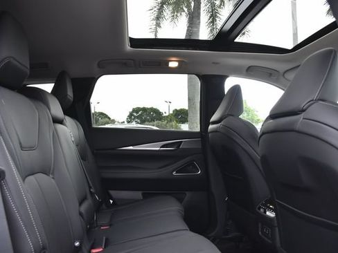 New 2027 INFINITI QX60 Luxe w/ Cargo Package FWD image 31