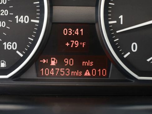 Used 2009 BMW 135i Coupe w/ Sport Pkg RWD image 43