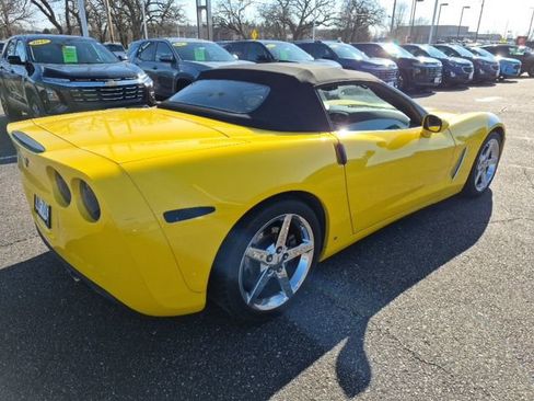 Used 2008 Chevrolet Corvette Convertible w/ Preferred Equipment Group image 7