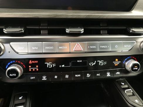 Used 2025 Kia Telluride EX X-Line AWD/4WD image 12