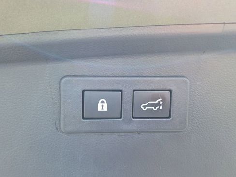 Certified 2025 Subaru Outback Onyx Edition AWD/4WD image 18