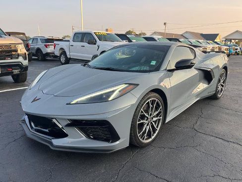 Used 2024 Chevrolet Corvette Stingray Preferred Cpe w/ Z51 Performance Package RWD image 1