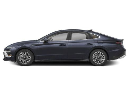 New 2026 Hyundai Sonata Limited FWD image 3