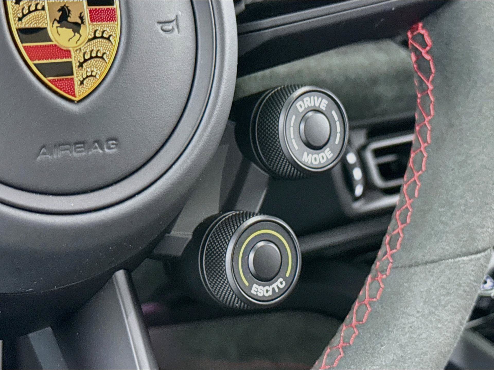 Used 2025 Porsche 911 GT3 RS RWD image 27