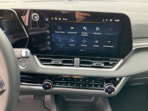 New 2026 Chevrolet Equinox LT w/ Convenience Package II image 10